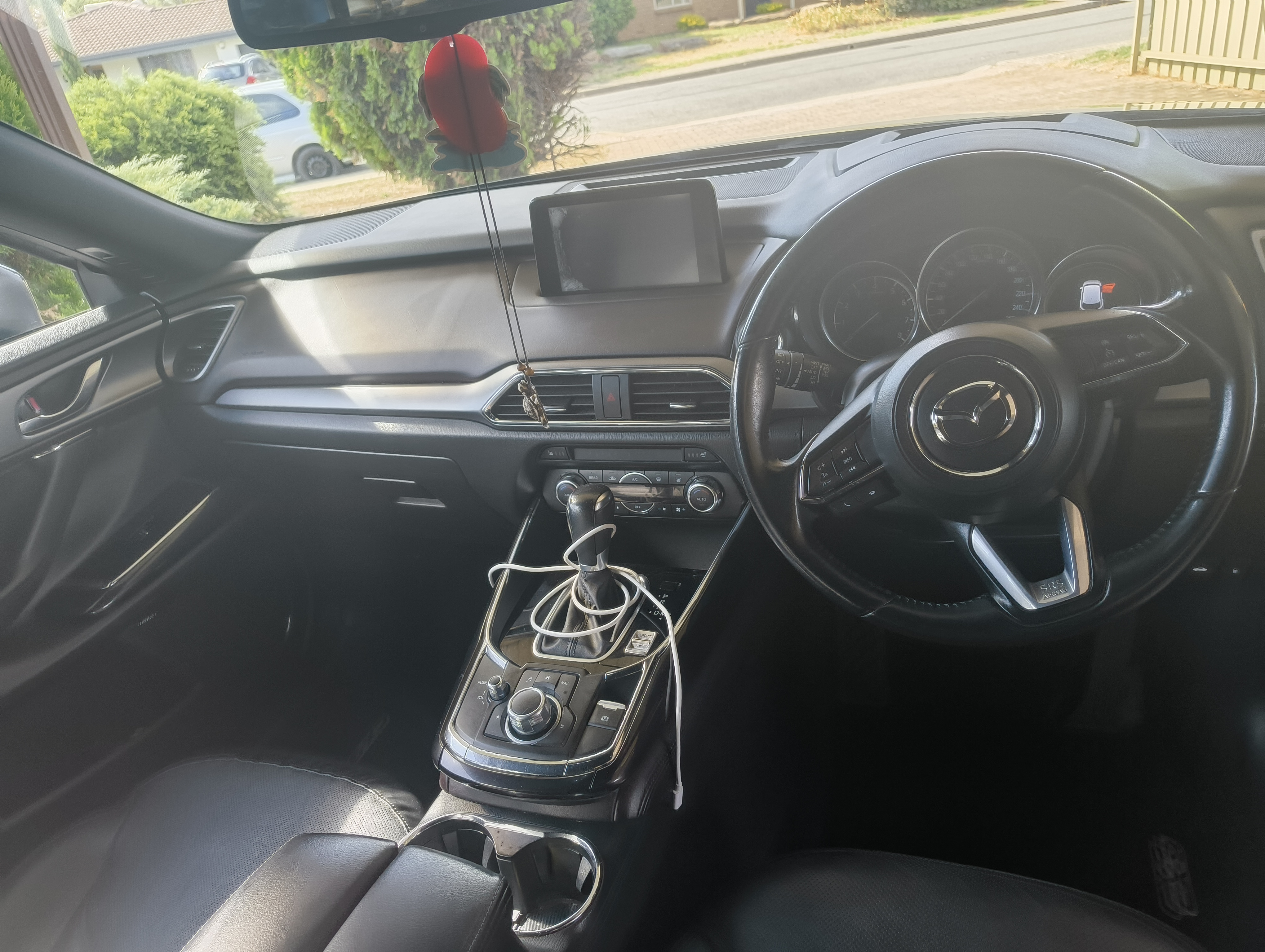 Mazda CX-9 after detailing view three